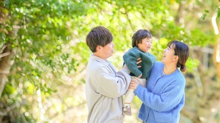 パパとママの子育てがたのしいまち ひかり