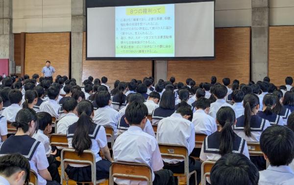 「滑川市こども・子育て基本条例」を制定しました